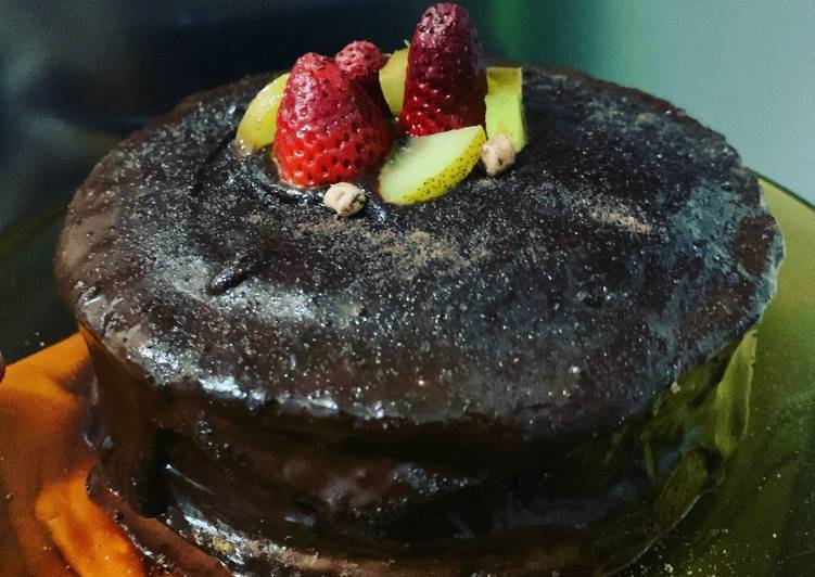 Recipe of Super Quick Tablea Cake Series: Dark Chocolate Ganache Cake Frosting