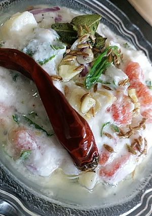 A picture of Tarky wala raita.