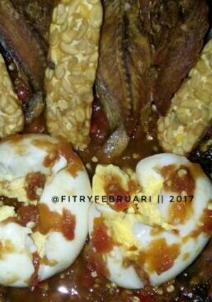 Foto resep Telur penyet