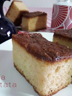 Una foto de Coca o bizcocho de patata de Castellón