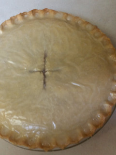 A picture of Gregsters Marrionberry/Blueberry Pie.