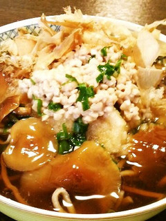 A picture of Easy Warm Soba Noodles with Grated Daikon Radish, Nameko Mushrooms and Natto.