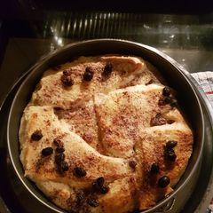 A picture of Bread and butter pudding.