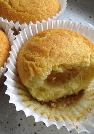 A picture of Pineapple Jam Stuffed Cupcakes.