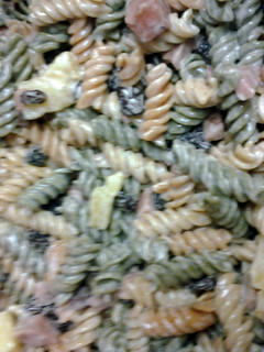 A picture of skunk's salad.