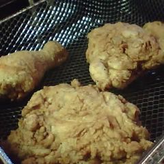 A picture of Crisp Fry Chicken.