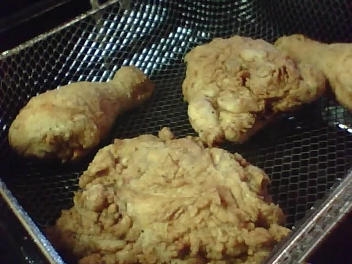 Easy Steps to Make Recipe Crisp Fry Chicken that is Delicious, Tasty}