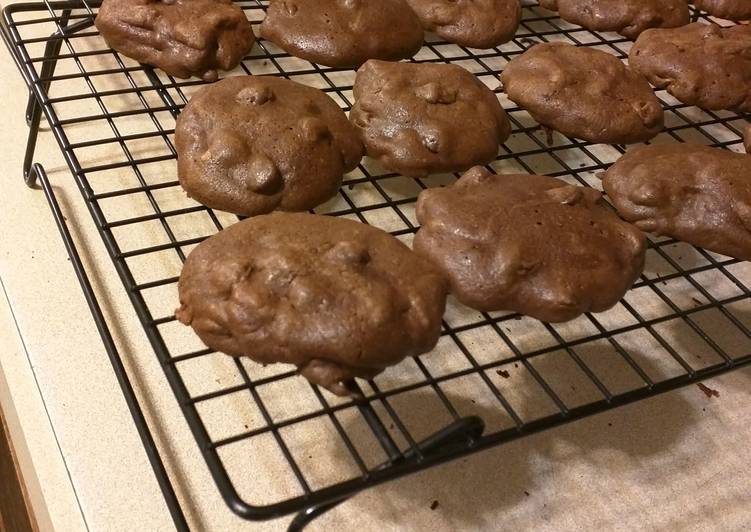 How to Prepare Super Quick Homemade Chocolate Stout Fudge Cookies