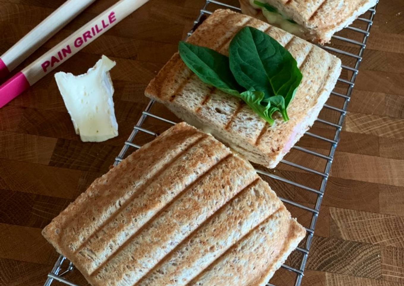 ☆Croque Monsieur Épinards et Brie de Meaux☆