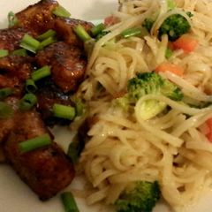 A picture of Honey Chicken.