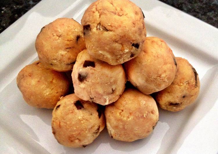 Recipe of Super Quick Homemade Peanut Butter Cookie Dough Protein Balls