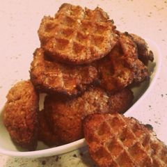 A picture of Anzac cookies.