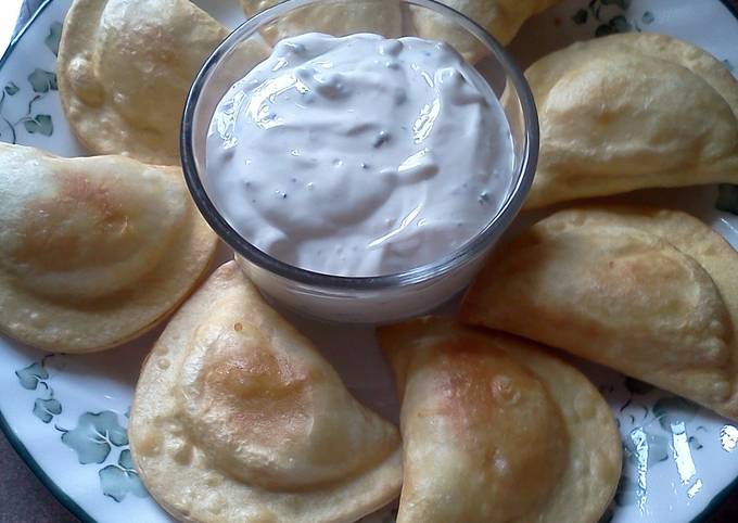 How to Prepare Super Quick Homemade Fried Pierogies w/ Sour Cream n Chives