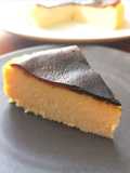 Basque Burnt Cheesecake - Cheesecake basca bruciata