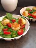 °croquettes de poisson salade de pousses d'épinards°