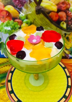 A picture of Mango jelly trifle (Eid special).