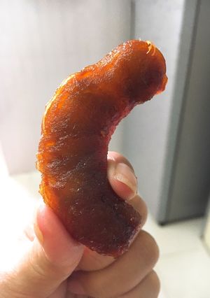 Hình của món Me sống ngào đường (mứt me).