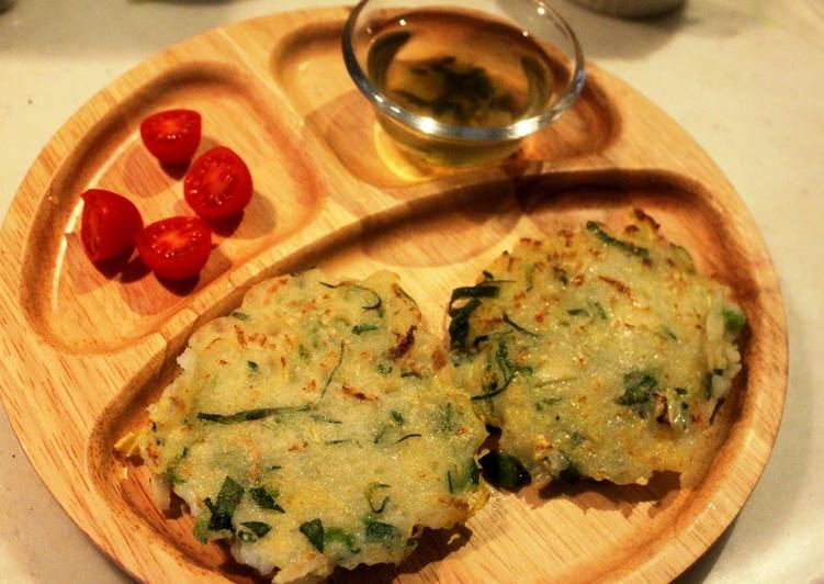 Steps to Prepare Quick Okonomiyaki-Style Rice Flour &amp; Chinese Cabbage Patties for Toddlers