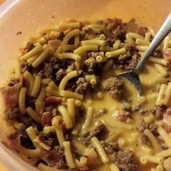 A picture of bacon mac burger soup.