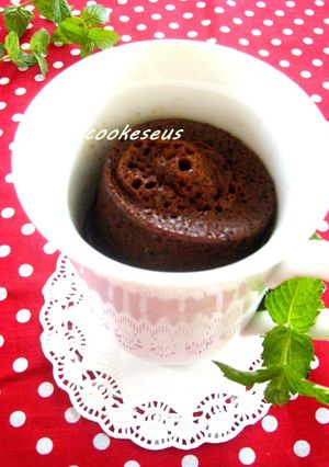 A picture of Mocha Chocolate Cake in a Mug.