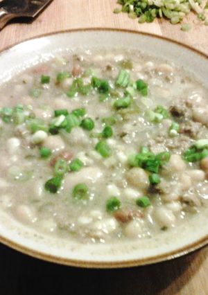 A picture of White Chili.