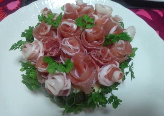 Steps to Make Homemade Cured Ham Rose Bouquet