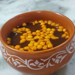 A picture of Sweet and Tangy imli paani for paanipuri.