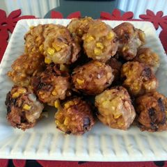 A picture of Indonesian Sweetcorn Balls.
