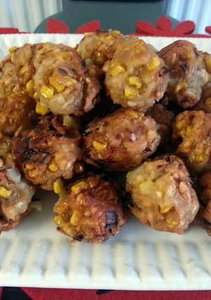A picture of Indonesian Sweetcorn Balls.