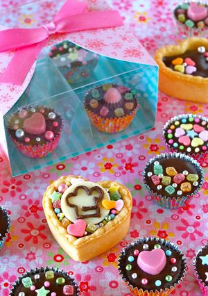 A picture of Soy Milk Chocolate Cups for Valentine's Day.