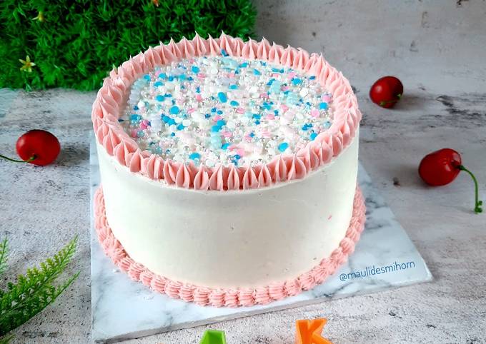 Simple Birthday Cake - cookandrecipe.com