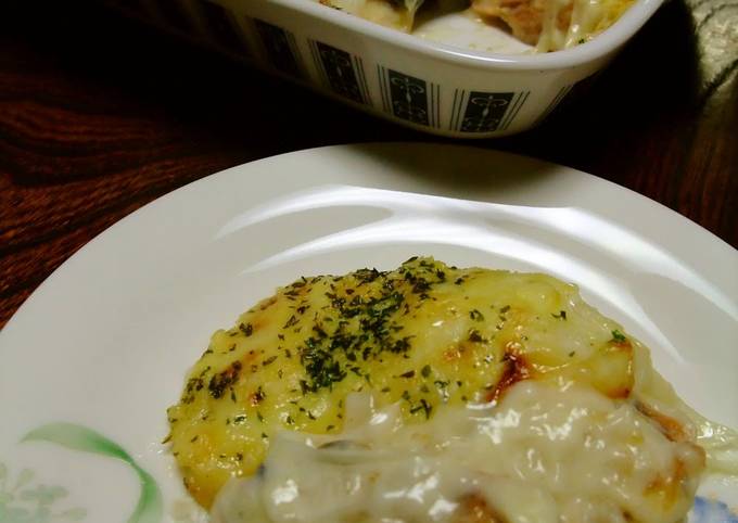 Simple Way to Make Any-night-of-the-week Autumn Salmon White Sauce Gratin