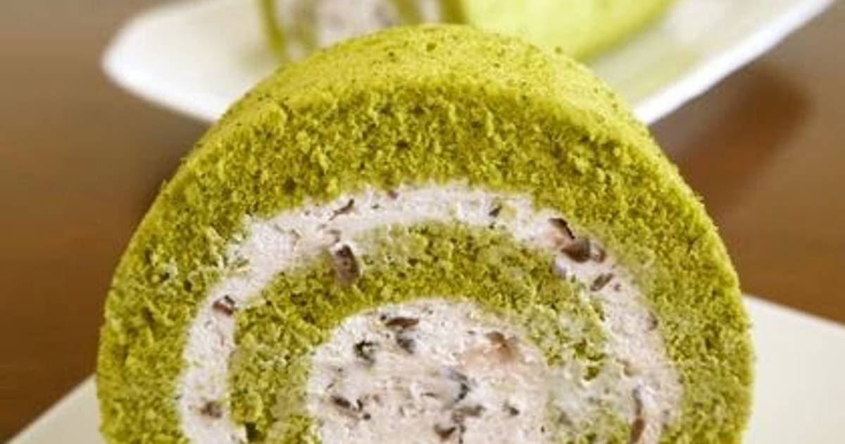 Adzuki Cream Filled Matcha Swiss Roll Recipe by cookpad.japan Cookpad