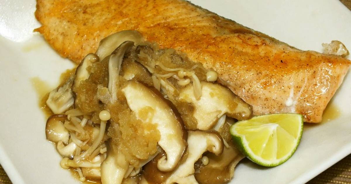 Japanesestyle Meunière Salmon Recipe by cookpad.japan Cookpad