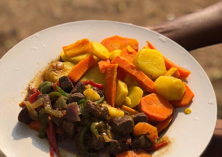 Boiled potatoes and liver sauce