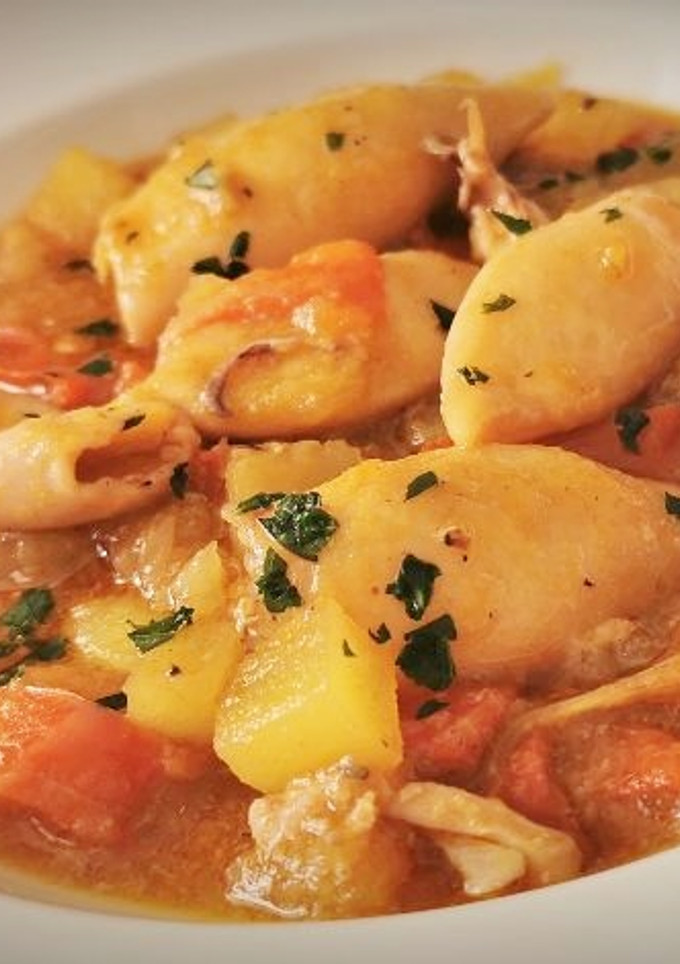 Una foto de Chipirones encebollados