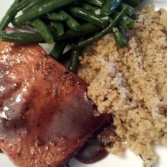Mimi's Glazed Salmon Fillet A picture of Mimi's Glazed Salmon Fillet.