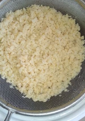 Levesbetét, reszeltke, házi tarhonya recept fotója