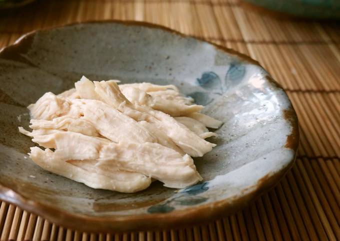 Easy with a Microwave Moist Steamed Chicken
