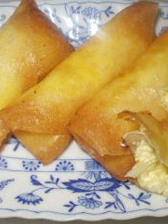 A picture of Egg and Onion Mayo Spring Rolls.