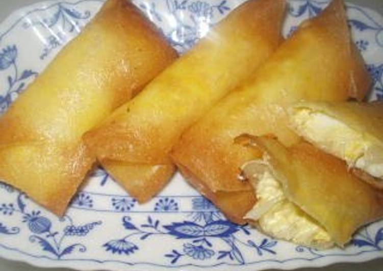 Step-by-Step Guide to Prepare Speedy Egg and Onion Mayo Spring Rolls
