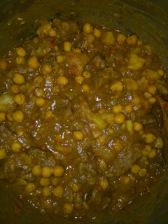 A picture of Curry beef.