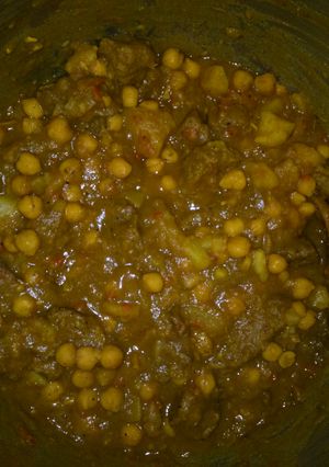A picture of Curry beef.