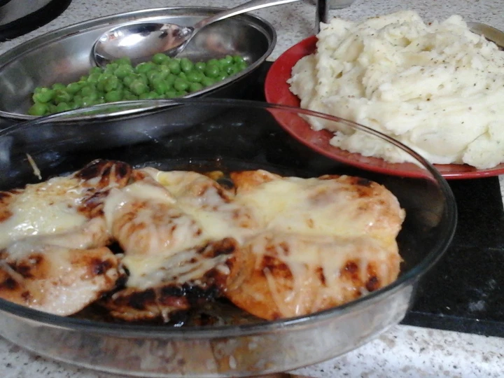 Recipe My Buttered Garlic Chicken with Garlic Mashed Potatoes  👍💚 the Awesome  Tasty