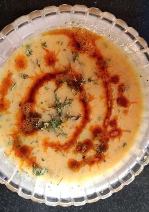 A picture of Kadhi.