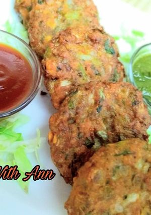 A picture of Cabbage Vada.