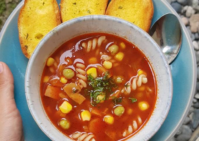 Resep 70.Sop Merah Surabaya + Garlic Bread 🥖🥣🤤💕👌🏻, Maknyuss