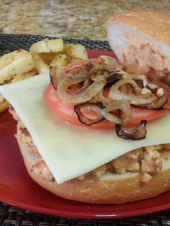 Una foto de Hamburguesa de salmón