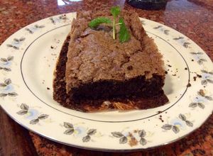 Una foto de TORTA DE CHOCOLATE SIN HARINA (muy fácil)