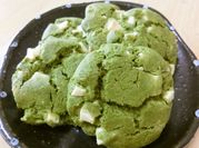 A picture of green tea (matcha) cookies